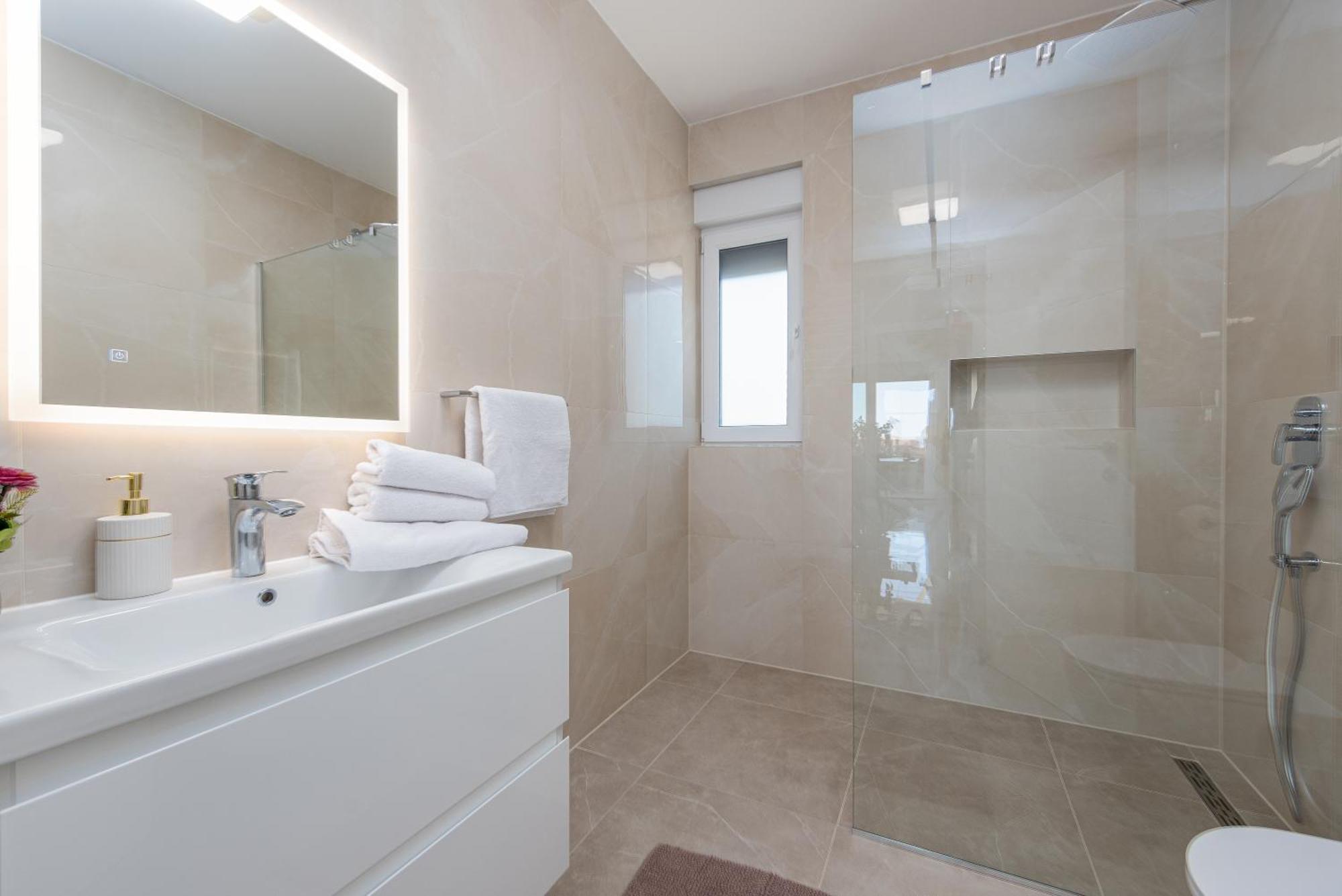 Apartments Menalo Elegance 자톤 외부 사진