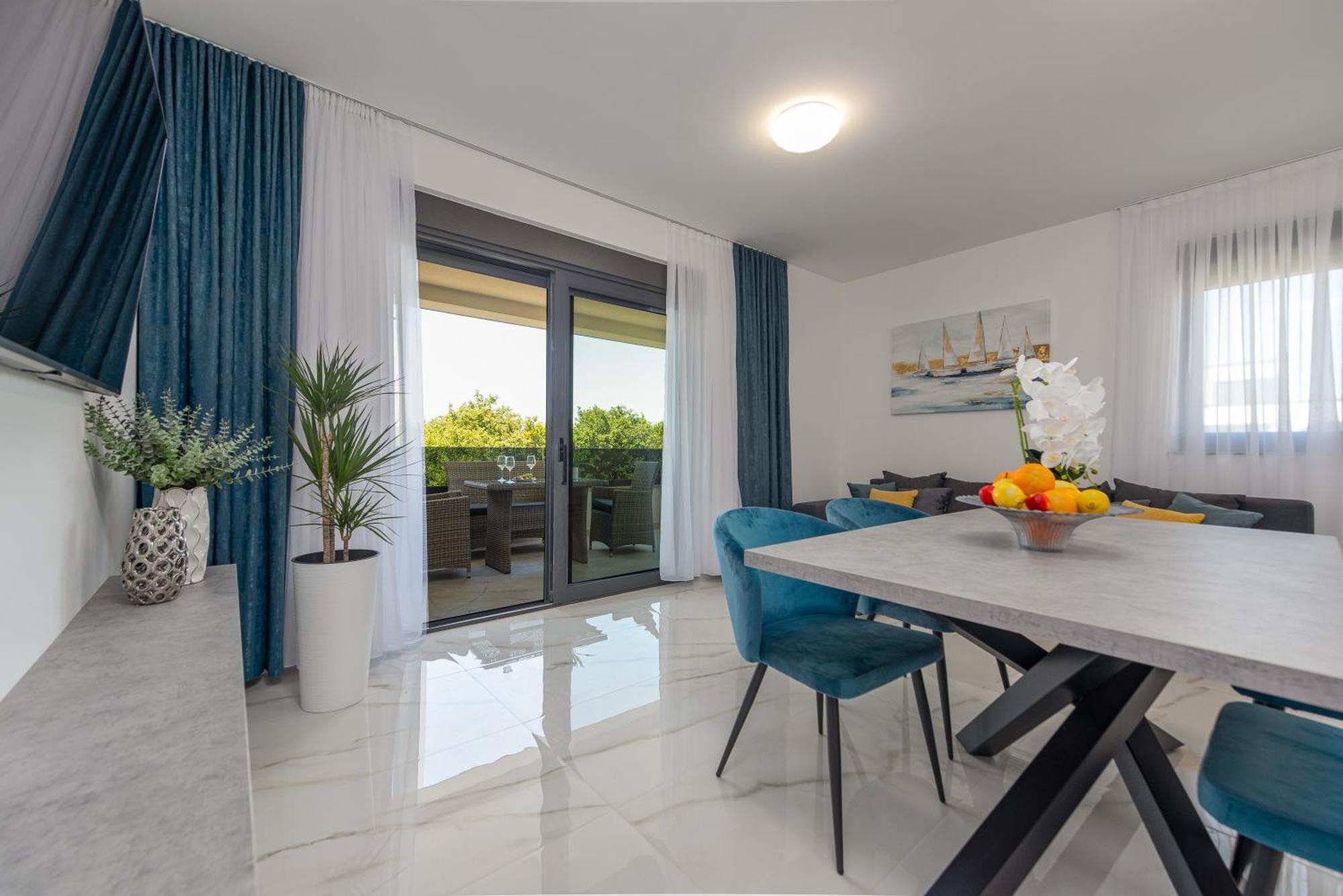 Apartments Menalo Elegance 자톤 외부 사진
