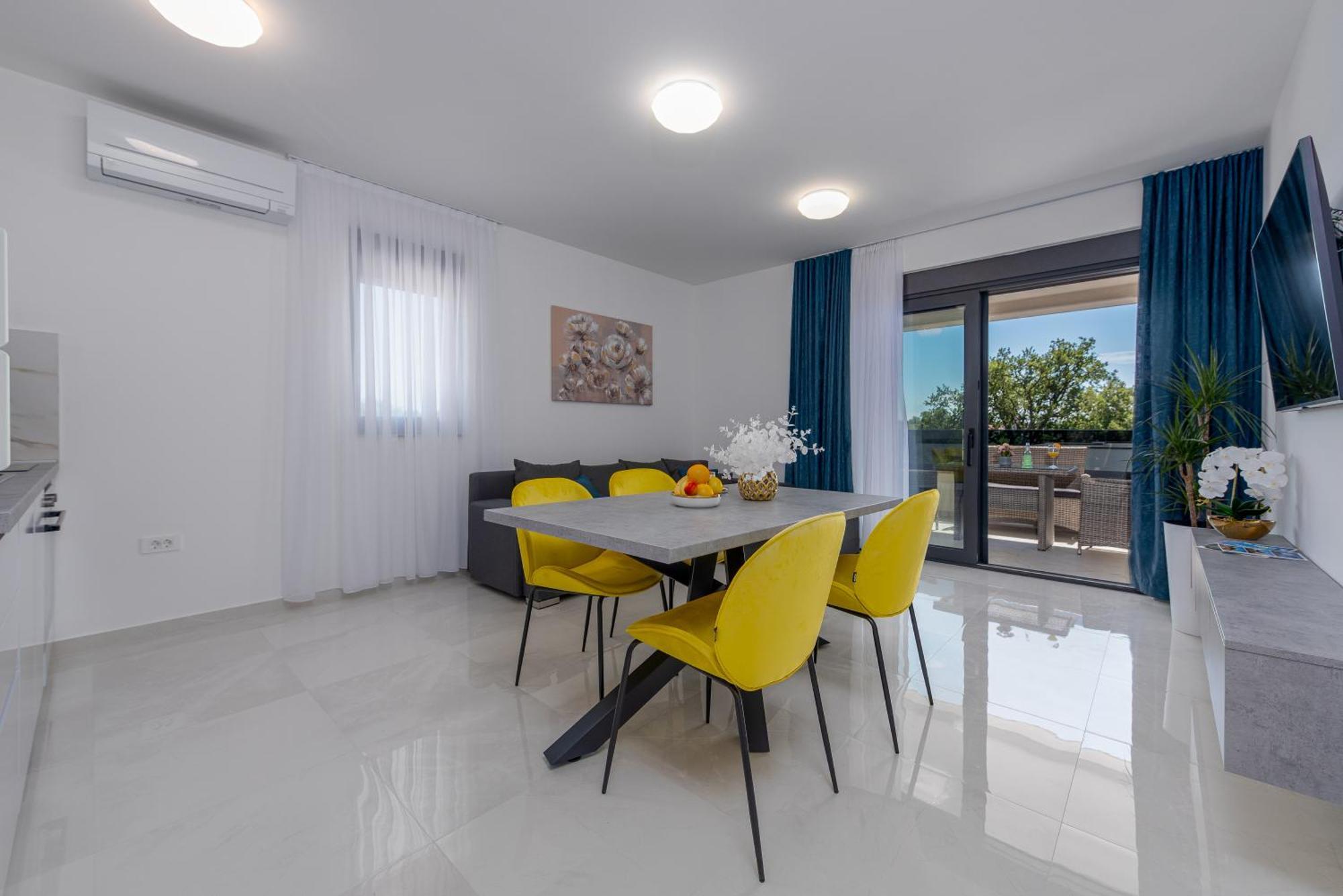 Apartments Menalo Elegance 자톤 외부 사진