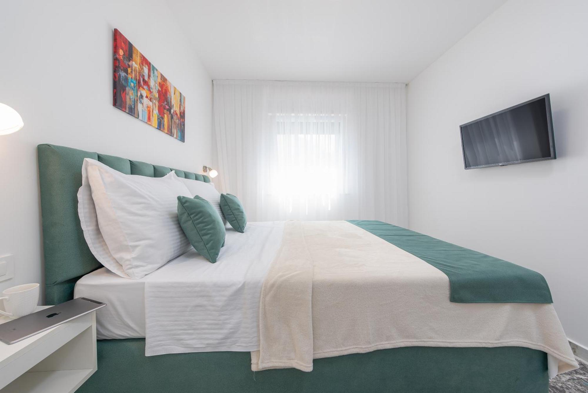Apartments Menalo Elegance 자톤 외부 사진